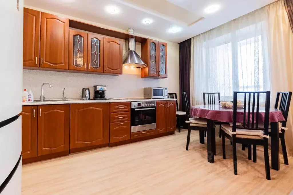 3-к кв. Томская область, Томск ул. Говорова, 11В (87.0 м) - Фото 1