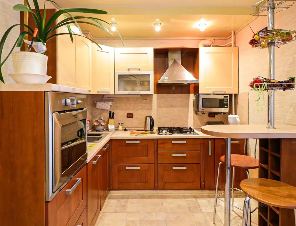 2-к кв. Татарстан, Казань ул. Фатыха Амирхана, 17 (63.0 м) - Фото 1