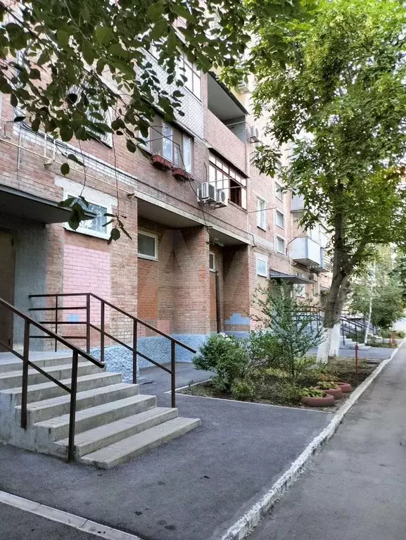 3-к. квартира, 63 м, 5/5 эт. - Фото 1