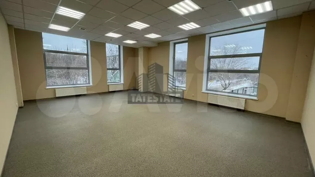 Сдается новый офис на втором этаже с мебелью - Фото 1