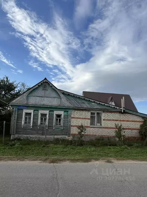 Дом в Мордовия, с. Лямбирь ул. Комсомольская, 13 (90 м) - Фото 1