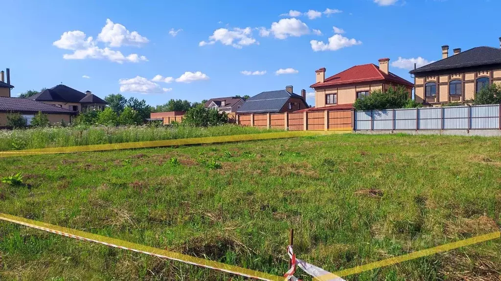 Участок в Краснодарский край, Краснодар проезд 1-й Писателя Степанова, ... - Фото 1
