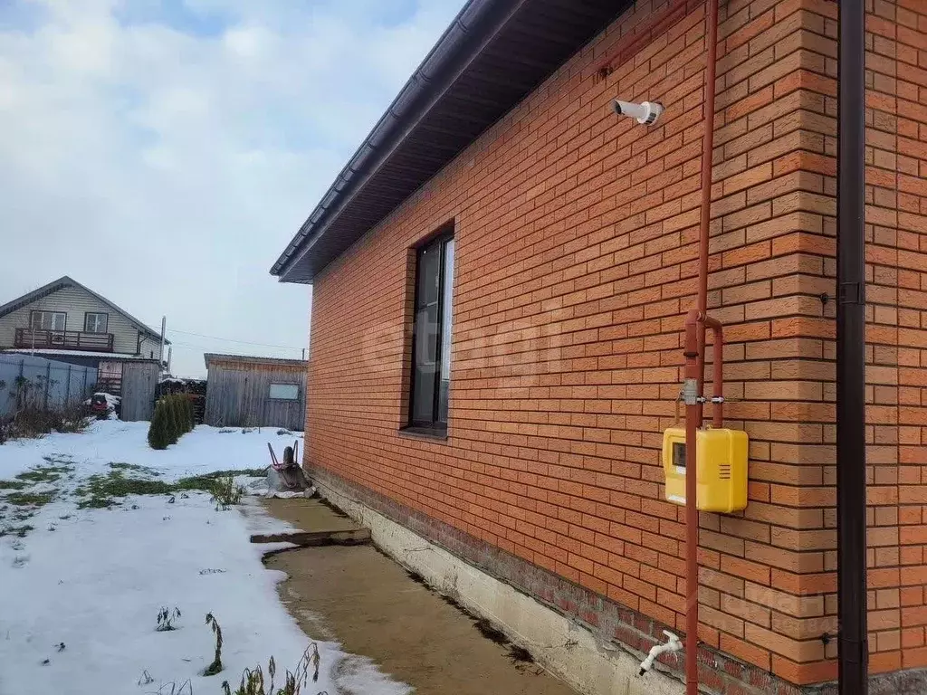 Дом в Калужская область, Малоярославецкий муниципальный округ, ... - Фото 2