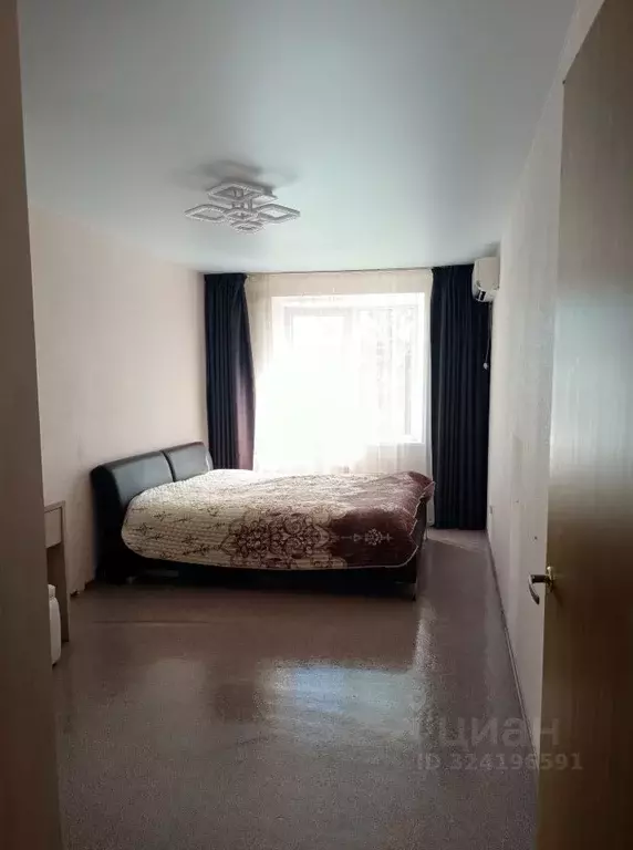 3-к кв. Волгоградская область, Волгоград ул. Ивановского, 6 (69.7 м) - Фото 1