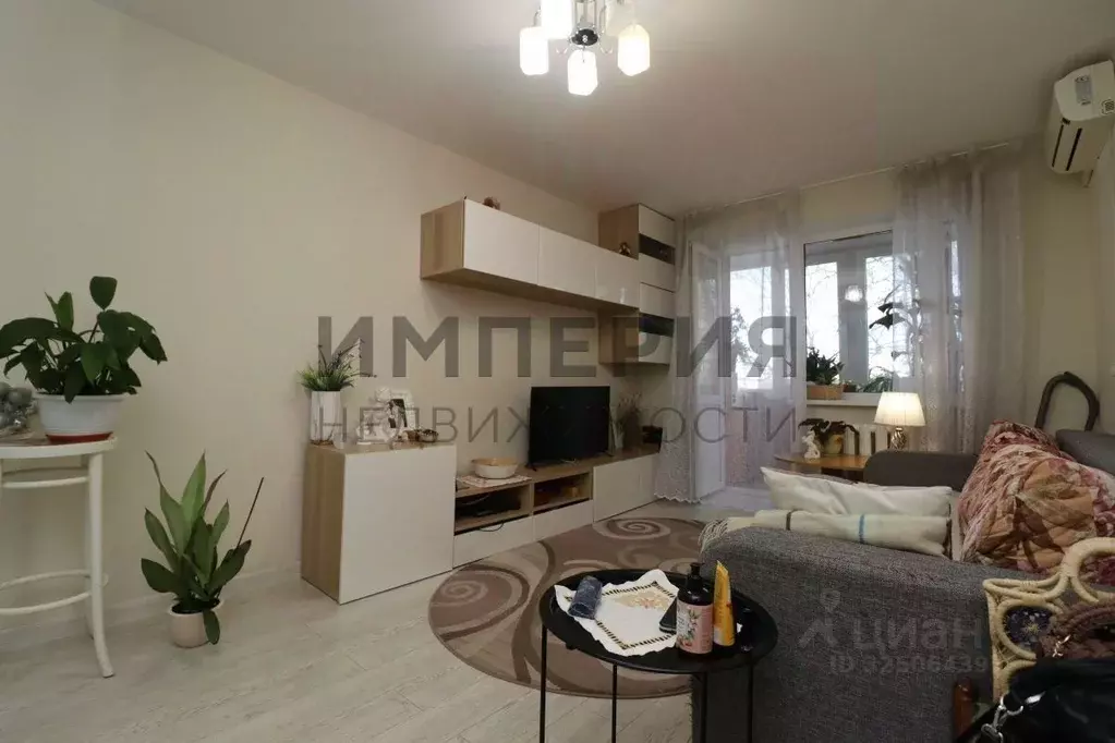 1-к кв. Крым, Симферополь ул. Крымских Партизан, 23 (32.7 м) - Фото 1