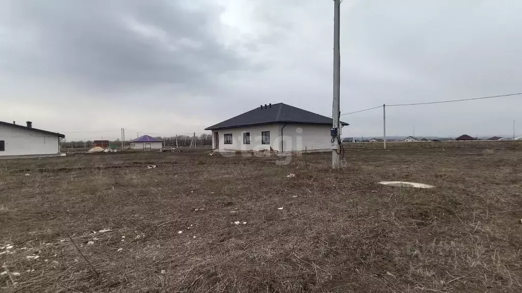 Участок в Белгородская область, Белгородский район, Разумное рп ул. ... - Фото 0