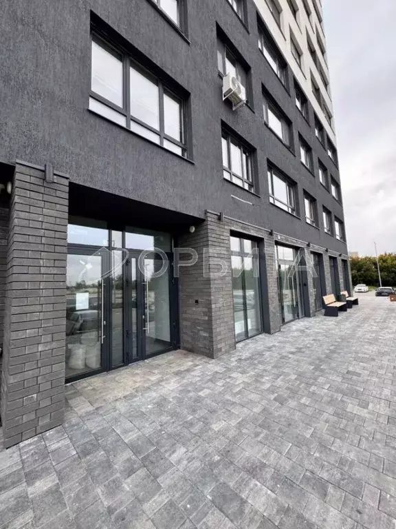 Помещение свободного назначения в Тюменская область, Тюмень ул. ... - Фото 1