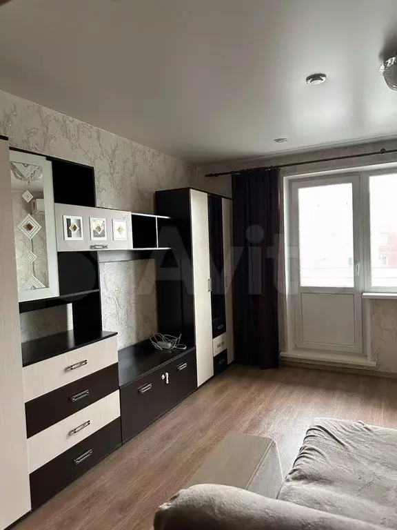 2-к. квартира, 52 м, 9/10 эт. - Фото 1