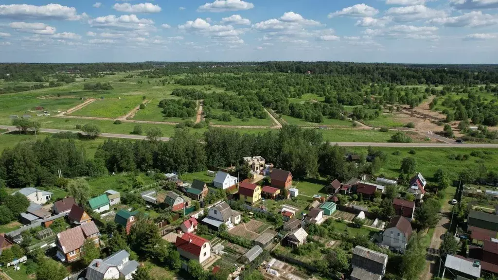 Участок в Московская область, Клин городской округ, д. Решоткино ул. ... - Фото 0