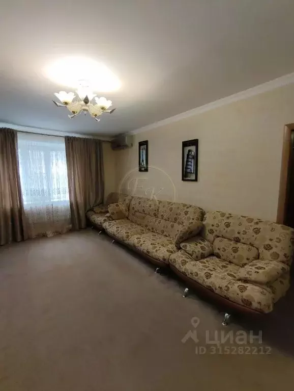 2-к кв. Карачаево-Черкесия, Черкесск ул. Космонавтов, 33 (52.0 м) - Фото 0