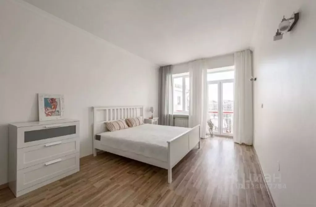 2-к кв. Свердловская область, Екатеринбург ул. Воеводина, 4 (56.0 м) - Фото 2