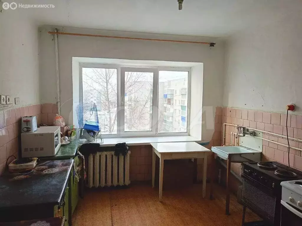 1-комнатная квартира: Курган, улица Куйбышева, 140 (12.5 м) - Фото 1