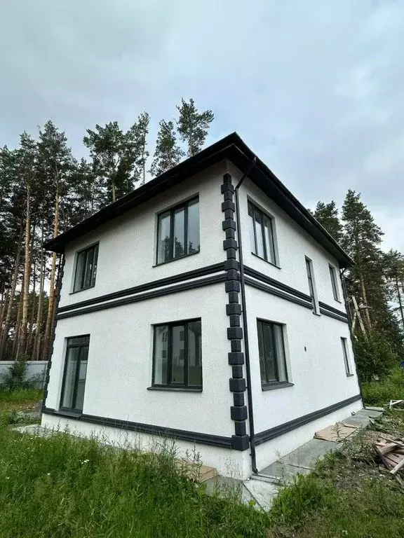 Дом в Свердловская область, Екатеринбург муниципальное образование, ... - Фото 1