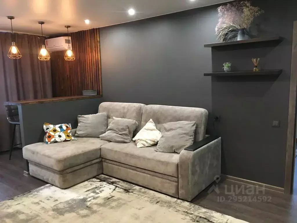 2-к кв. Приморский край, Владивосток ул. Адмирала Завойко, 2 (46.0 м) - Фото 1