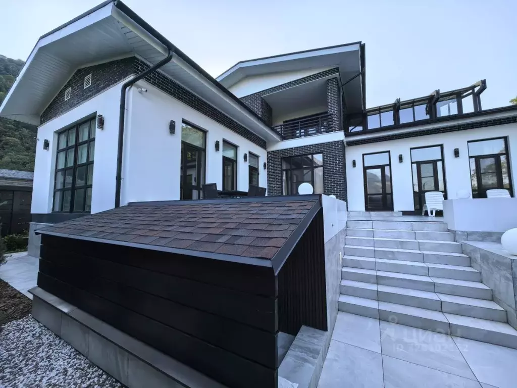 Дом в Краснодарский край, Сочи Красная Поляна пгт, Микрорайон Холодное ... - Фото 1