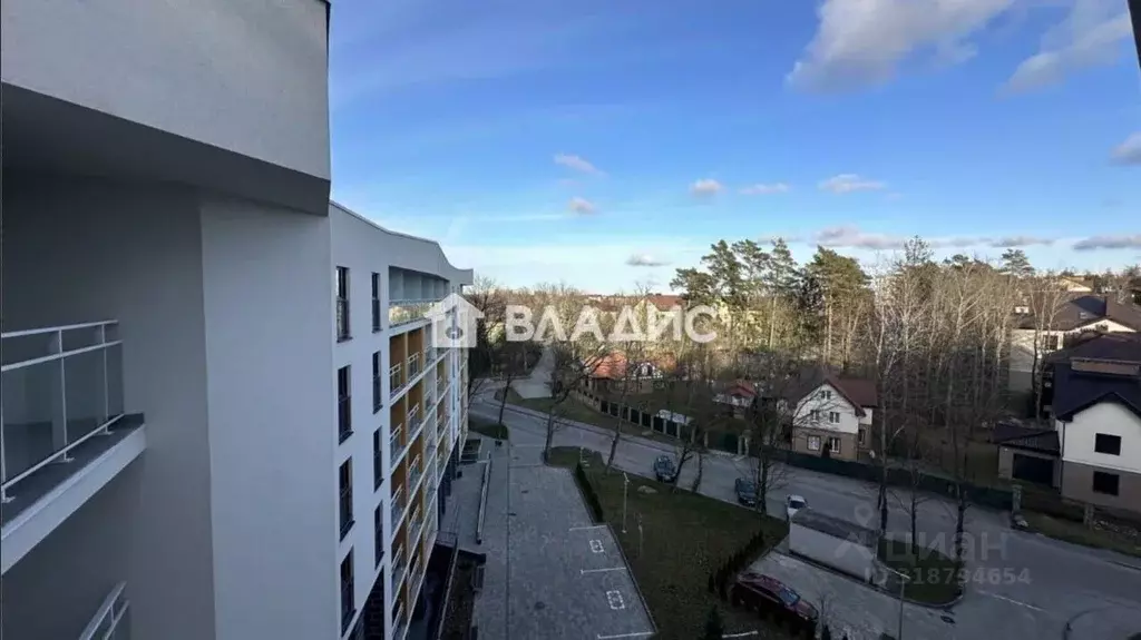 2-к кв. Калининградская область, Светлогорск ул. Кленовая, 2 (56.1 м) - Фото 0
