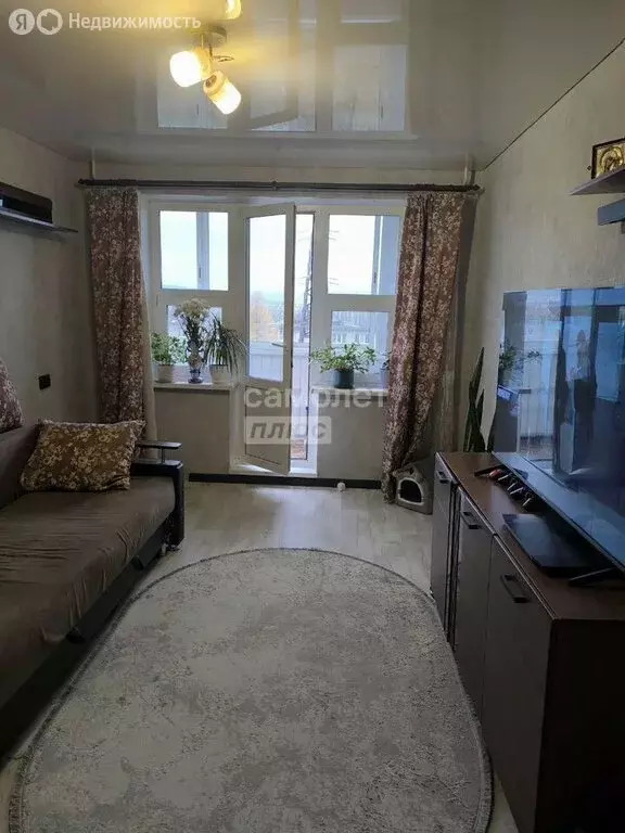 1-комнатная квартира: Златоуст, 3-й микрорайон проспекта имени Ю.А. ... - Фото 2