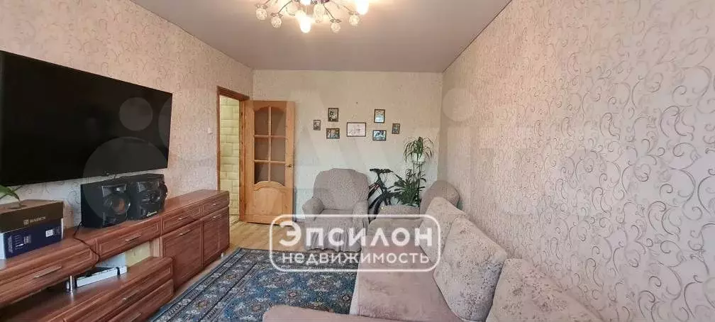 3-к. квартира, 60,5 м, 5/9 эт. - Фото 1