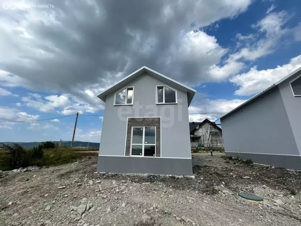 Дом в посёлок Верхнебаканский, Базарная улица (132 м) - Фото 1