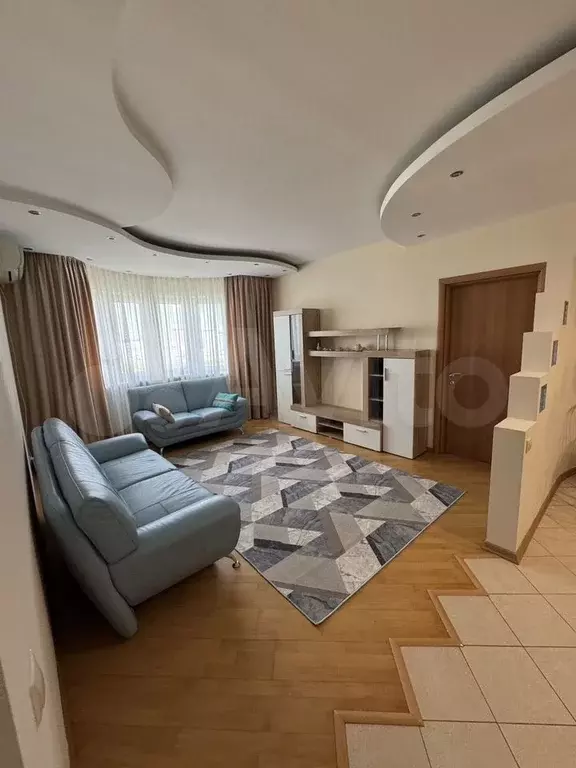 4-к. квартира, 100 м, 10/12 эт. - Фото 1
