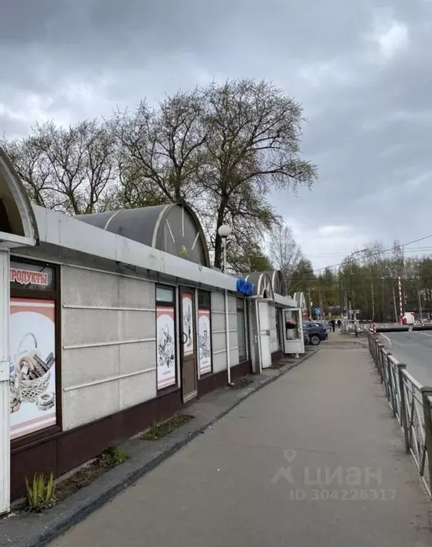 Помещение свободного назначения в Санкт-Петербург пос. Парголово, ул. ... - Фото 0