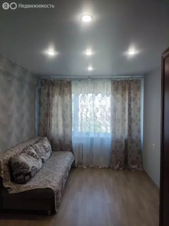1к в 5-комнатной квартире (11.9 м) - Фото 0