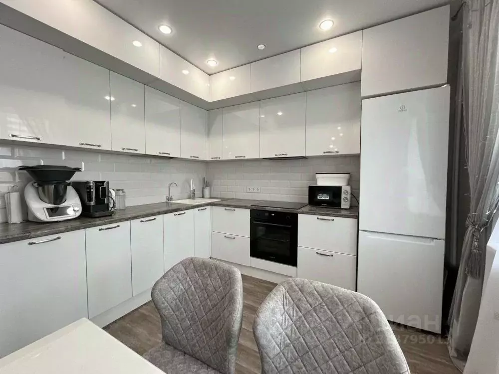 2-к кв. Оренбургская область, Оренбург ул. Терешковой, 134А (58.0 м) - Фото 1