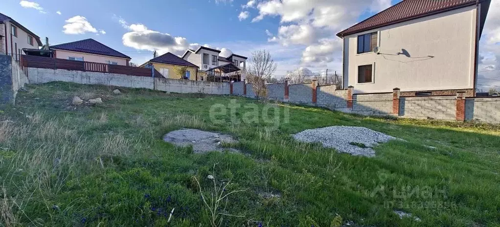 Участок в Краснодарский край, Новороссийск Цемдолина тер., ул. 8-я ... - Фото 1