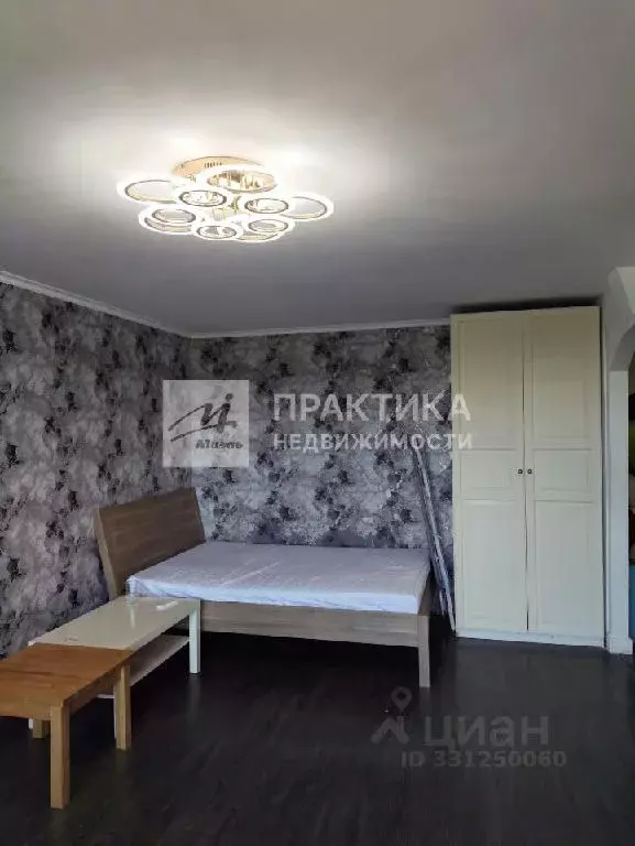 Продается 3-комнатная квартира - Фото 2