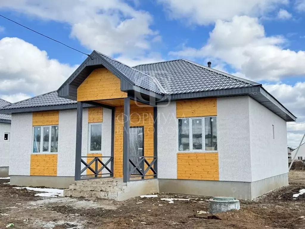 Дом в Свердловская область, Белоярский муниципальный округ, пос. ... - Фото 1