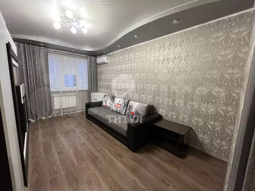 1-к. квартира, 38 м, 4/9 эт. - Фото 1