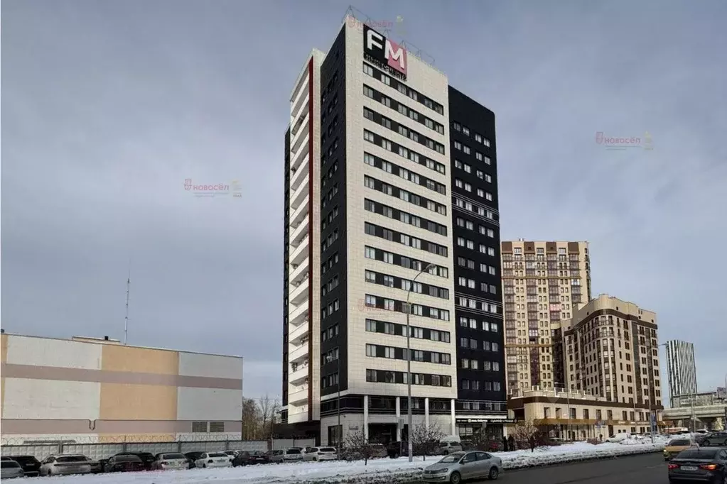 Офис в Свердловская область, Екатеринбург ул. Фурманова, 126 (184 м) - Фото 1