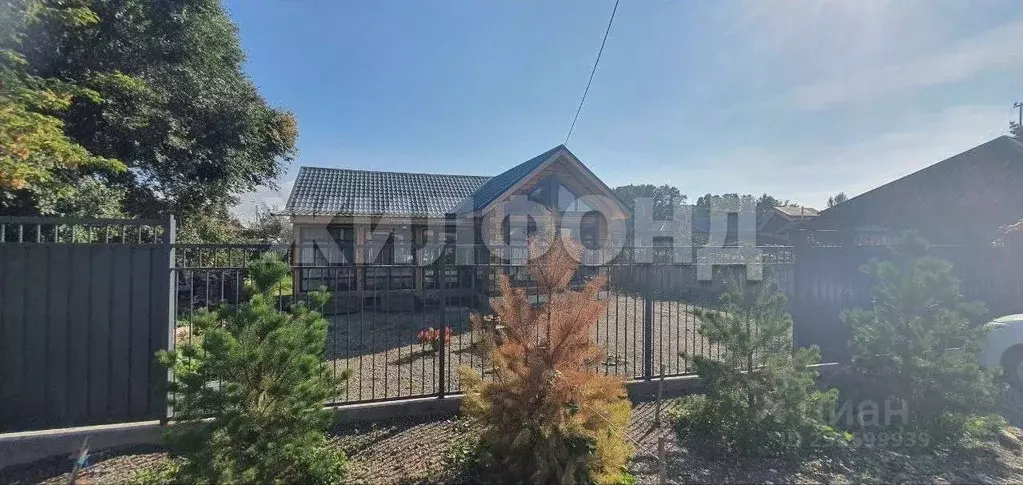 Дом в Хакасия, Абакан Тихая ул. (90 м) - Фото 1