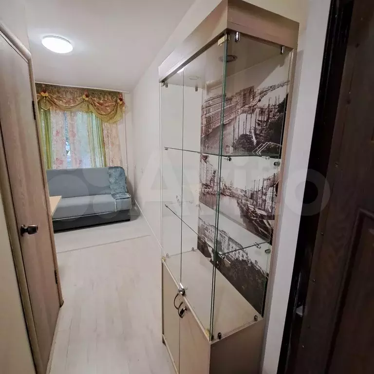 Комната 9 м в 9-к., 1/5 эт. - Фото 0