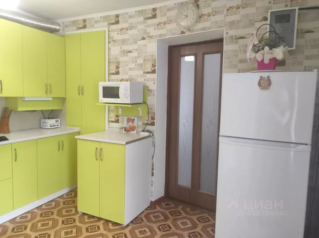 1-к кв. Крым, Симферополь ул. Декабристов, 13 (37.0 м) - Фото 1