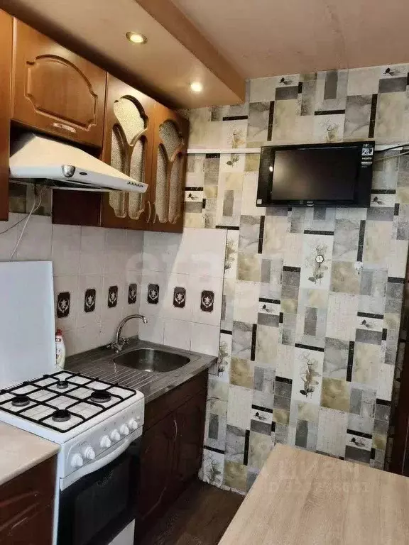 1-к кв. Тверская область, Торжок ул. Луначарского, 130 (31.7 м) - Фото 1