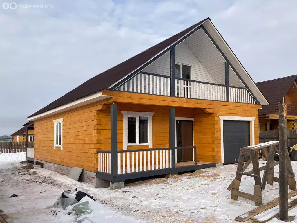 Дом в Иркутский муниципальный округ, село Максимовщина (180 м) - Фото 1