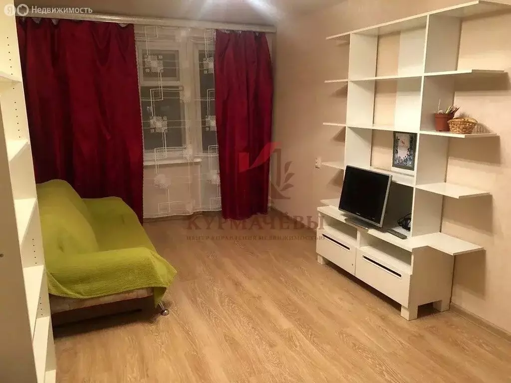 1-комнатная квартира: Екатеринбург, Белореченская улица, 24к4 (32.9 м) - Фото 2