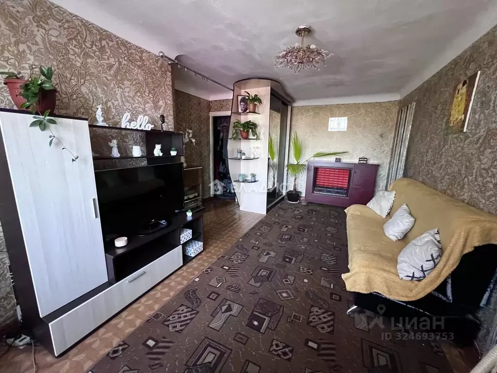 2-к кв. Бурятия, Улан-Удэ ул. Ленина, 9 (42.3 м) - Фото 1