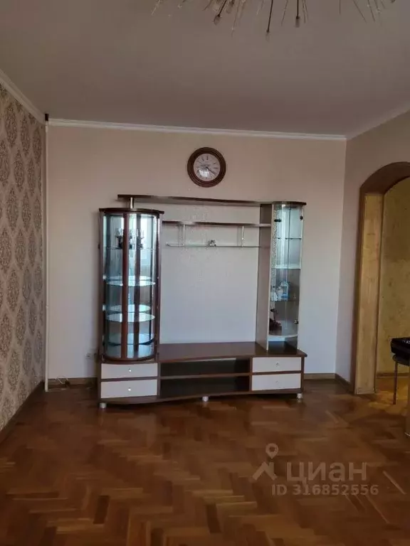 3-к кв. Белгородская область, Белгород ул. Щорса, 62 (72.5 м) - Фото 1