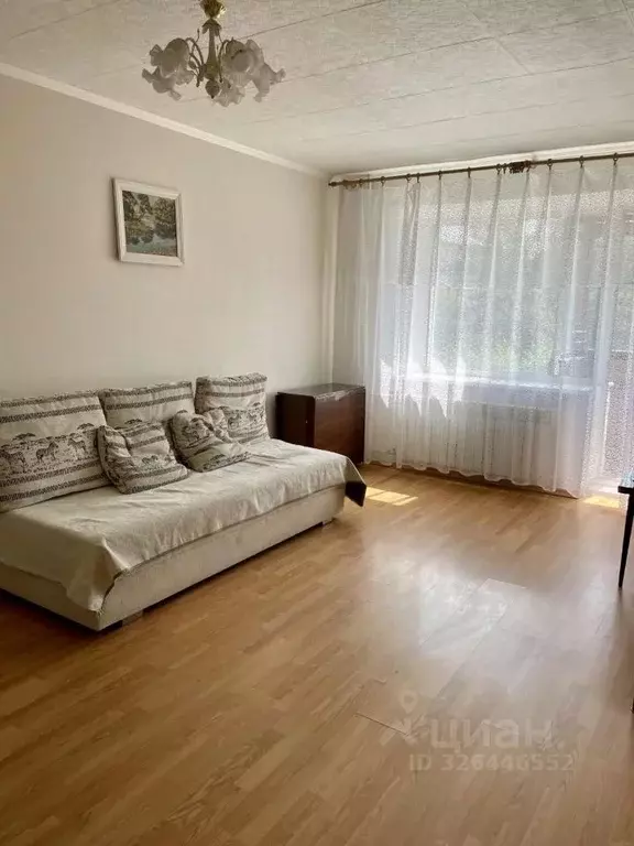 2-к кв. Свердловская область, Екатеринбург ул. Малышева, 84 (47.0 м) - Фото 1