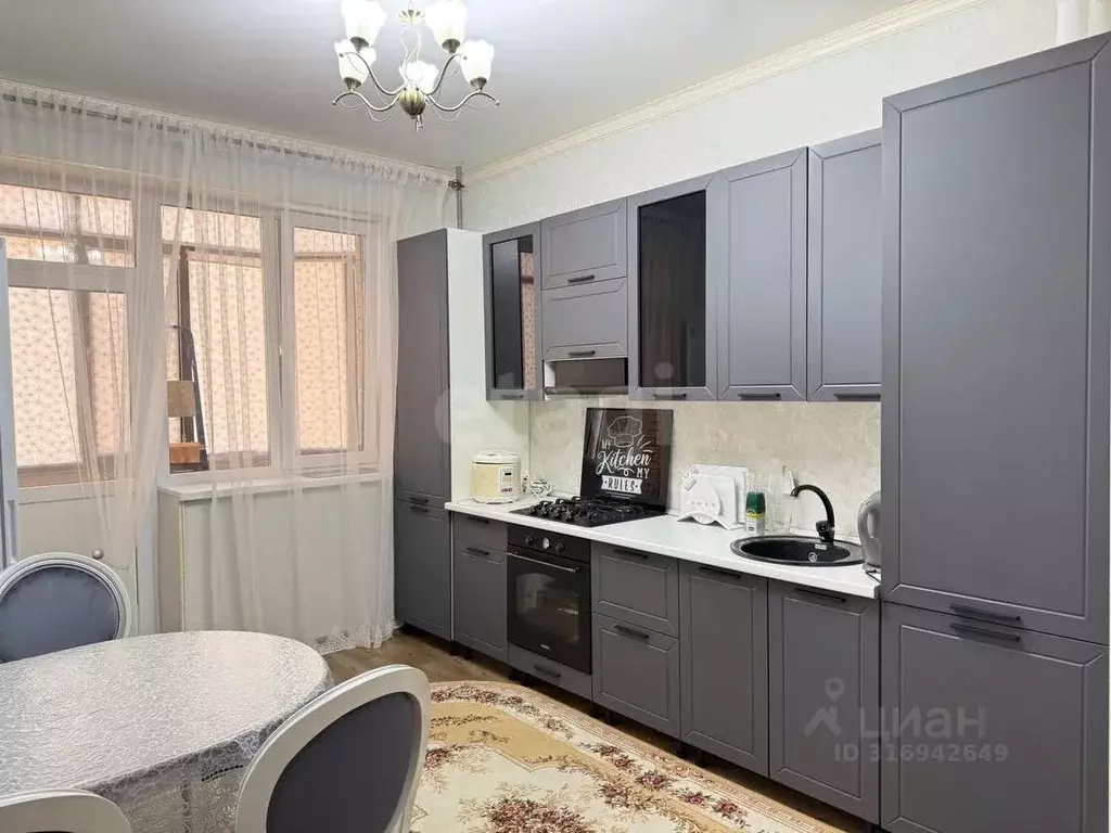 2-к кв. Ингушетия, Магас ул. Саида Чахкиева (72.0 м) - Фото 1