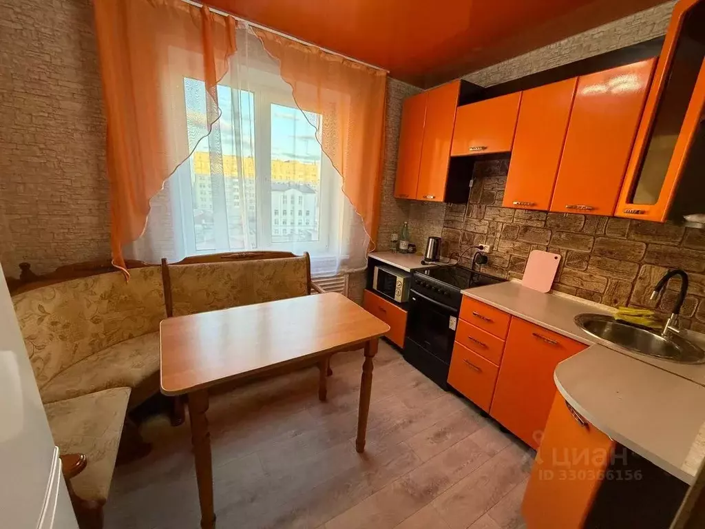 2-к кв. Алтайский край, Барнаул ул. Юрина, 182 (56.0 м) - Фото 1