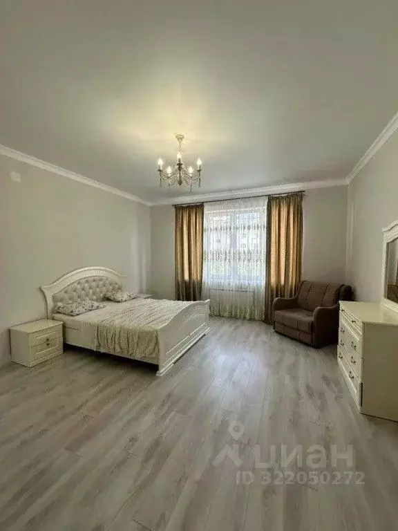 1-к кв. Кабардино-Балкария, Нальчик ул. Тарчокова, 25Ак1 (80.0 м) - Фото 2