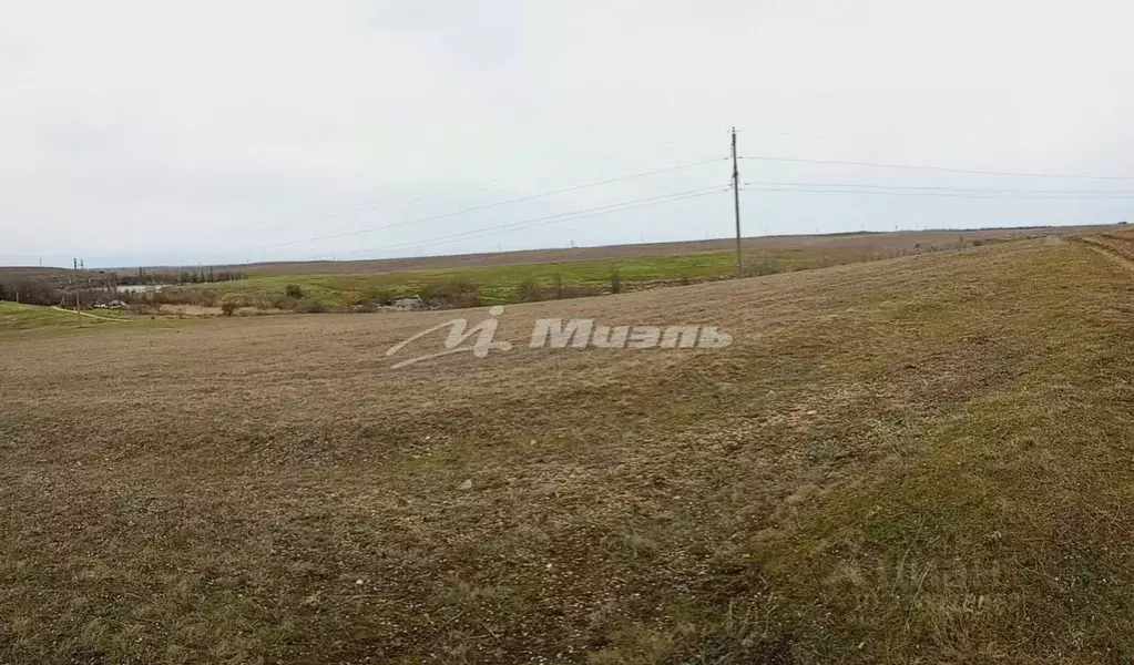 Участок в Крым, Симферопольский район, с. Перово  (54.0 сот.) - Фото 1