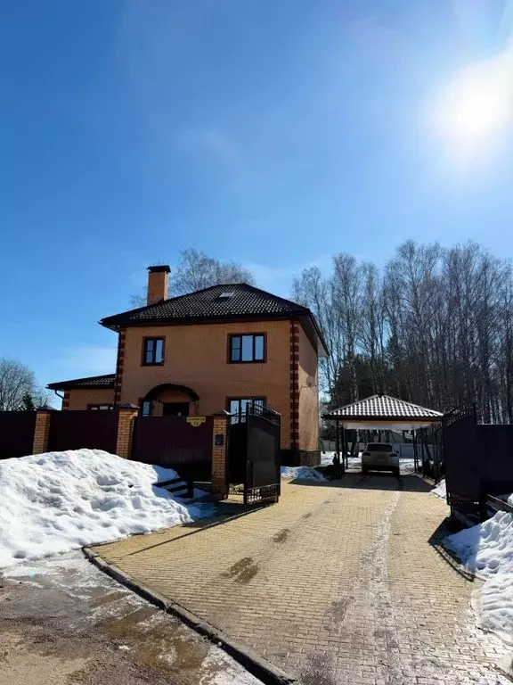 Дом в Тульская область, Алексин городской округ, с. Солопенки ул. ... - Фото 1