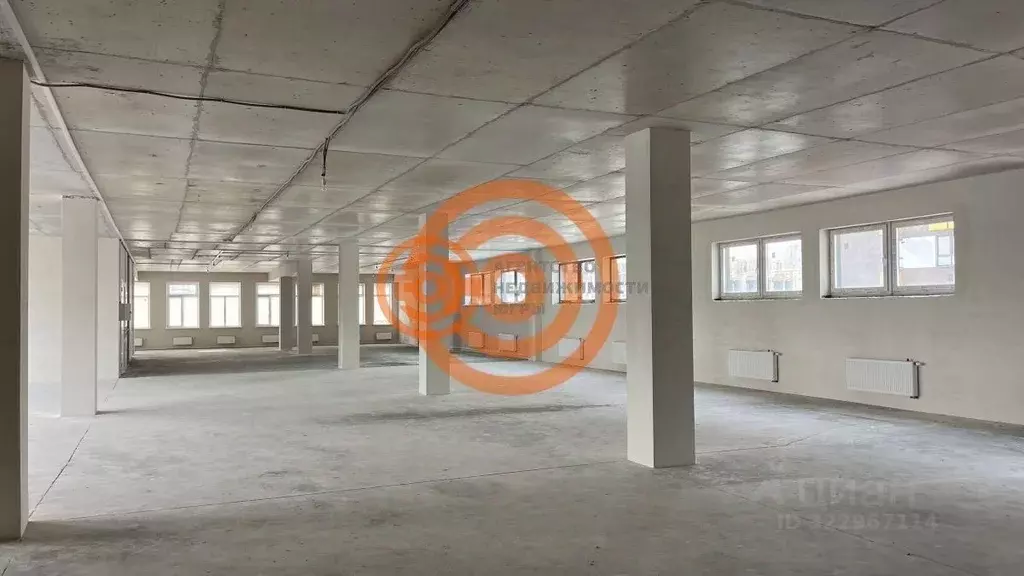 Помещение свободного назначения в Тюменская область, Тюмень ул. ... - Фото 1