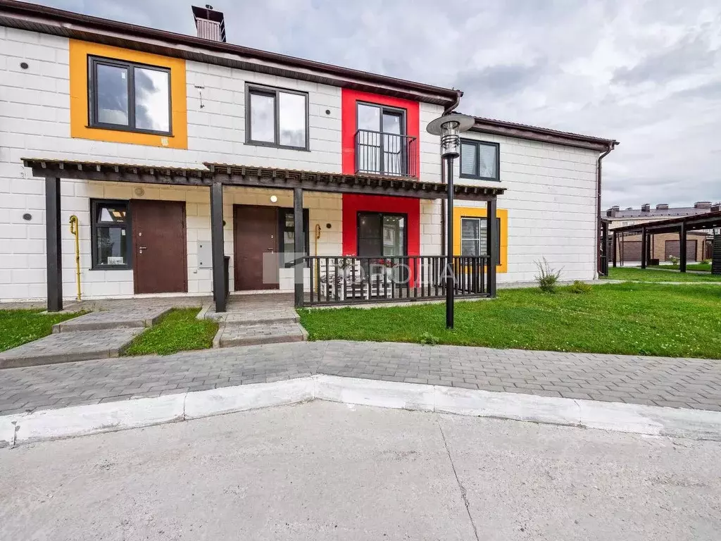 Таунхаус в Новосибирская область, Мошковский район, пос. Октябрьский, ... - Фото 2