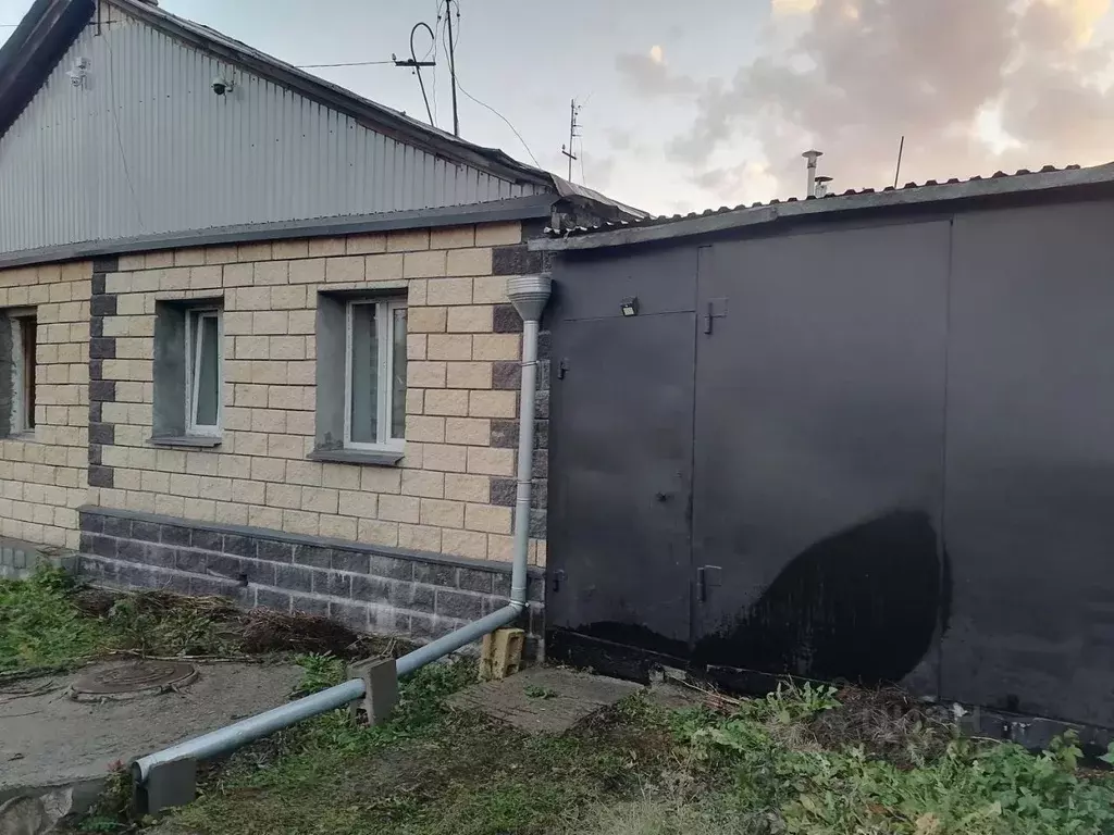 Дом в Челябинская область, Магнитогорск пер. Шишкина, 1 (49 м) - Фото 2