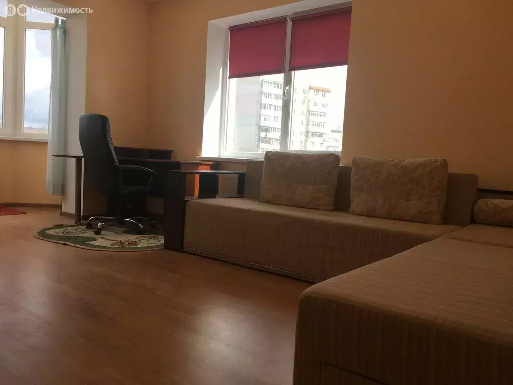 2-комнатная квартира: Симферополь, Совхозная улица, 4Д (49.8 м) - Фото 1